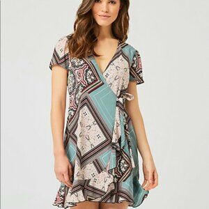 LE CHATEAU Blue and Pink Mini V-Neck Boho Ruffle Wrap Office Dress - Size XS